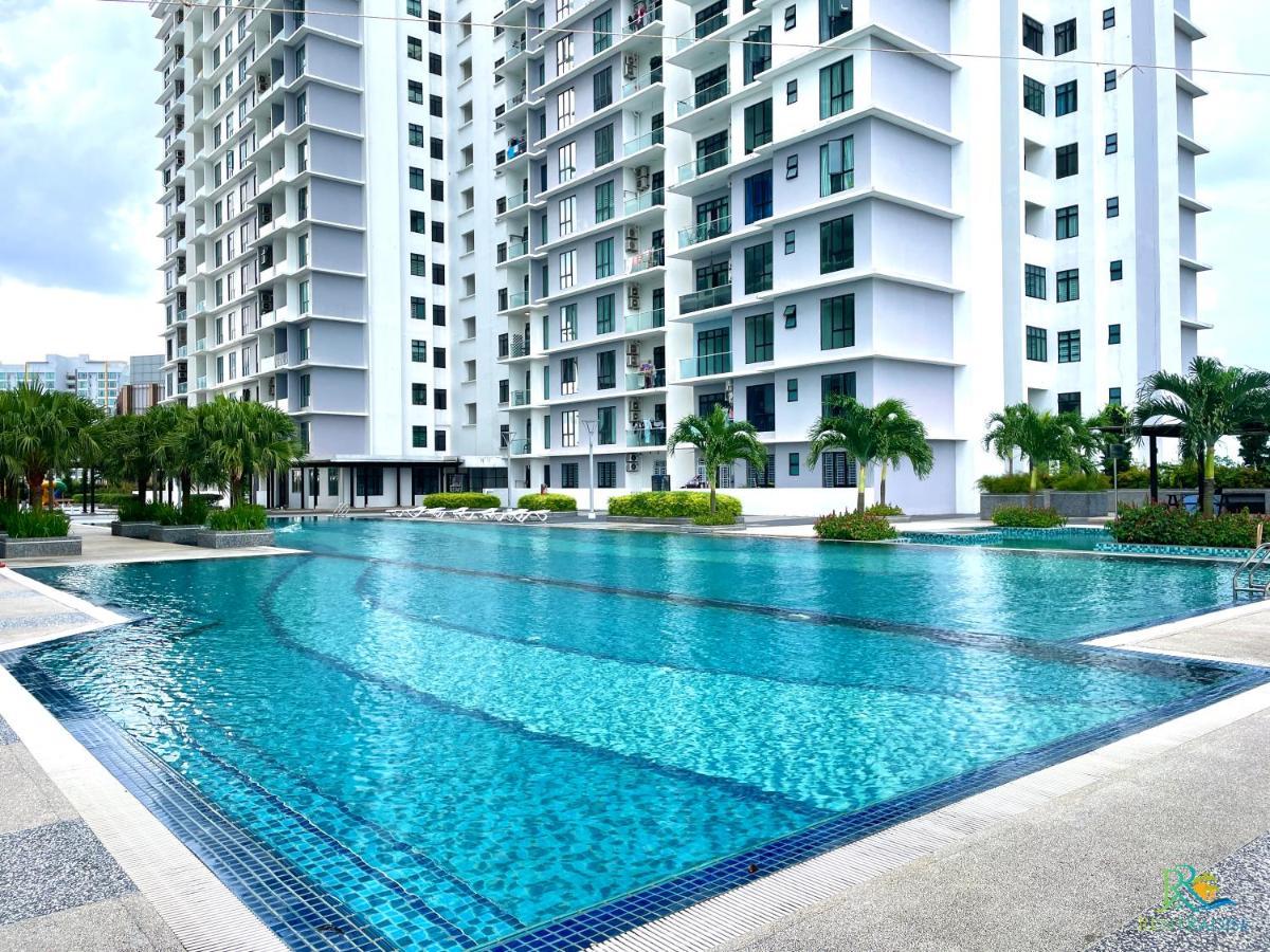 The Platino Skudai Near Paradigm Mall @ Uha Johor Bahru Eksteriør billede